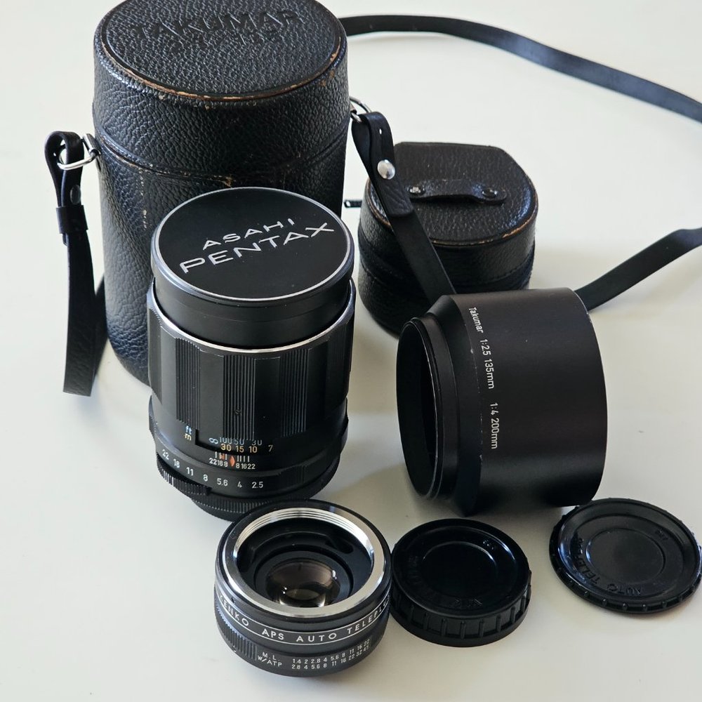 Asahi PENTAX Super Takumar 135mm f2.5 M42 MF Lens w/ Kenko teleplus converter